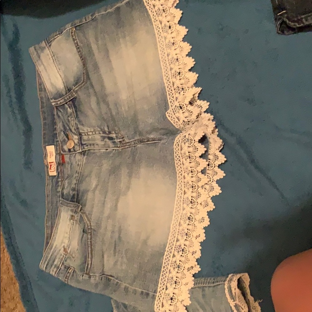 L.E.I SHORTS